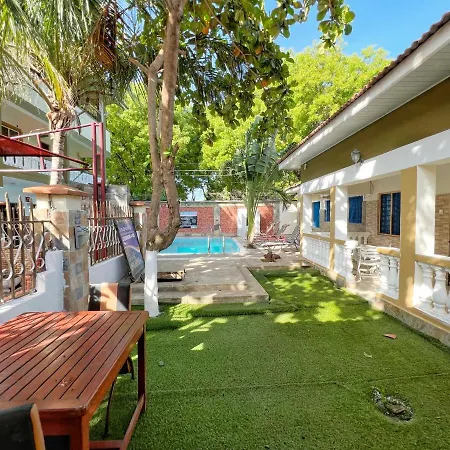 Diani Home Stays Diani Beach Exterior photo